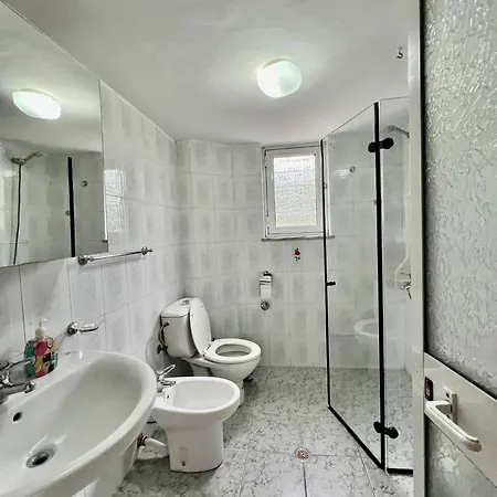 Sisterhood Rooms- Shared Bathroom